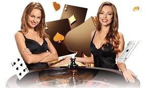 Giao diện nền tảng 33win2 hiển thị sportsbook bóng đá và live casino trên di động